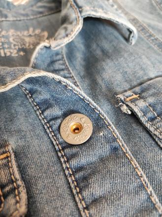 Rifľové šaty, kenvelo,152