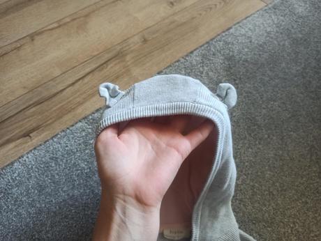 Svetrík s ušami lupilu, lupilu,86