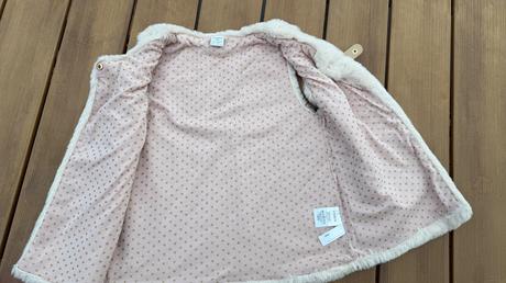 Kožušinková vestička lindex 122/128, lindex,128