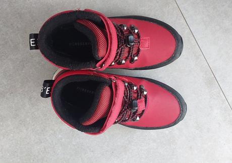 Kotnikove tenisky 31, reserved,31