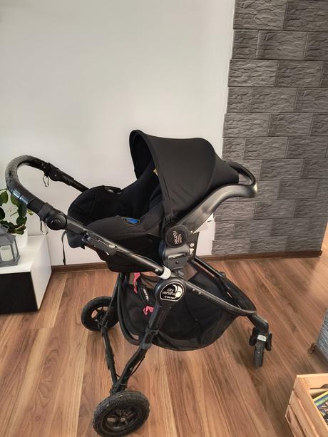 Vajíčko britax, britax