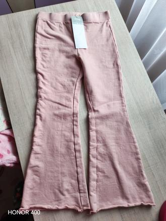 Teplé zvonové nohavice, sinsay,140