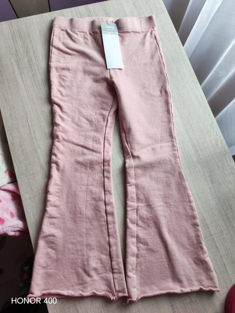 Teplé zvonové nohavice, sinsay,140