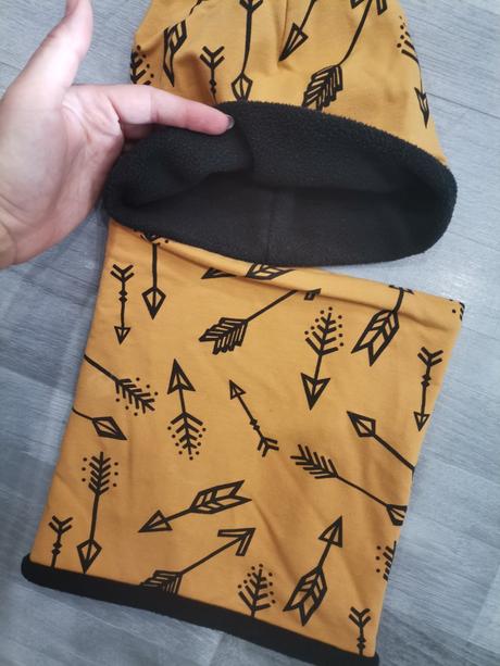 Set čiapka a nakrčnik, 92