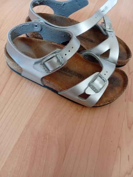 Sandálky birkenstock v.29, 29