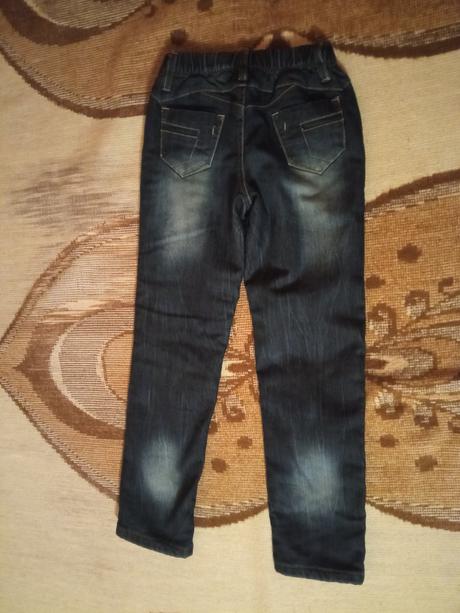 Zateplené jeginsy rifle s motýľom, 134