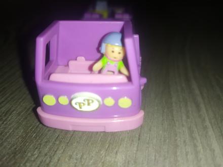 Polly pocket karavan auto,