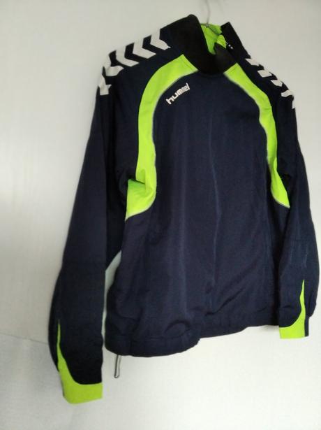 Športová vetrovka, hummel,152