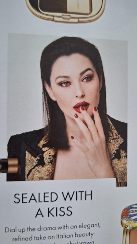 Elle uk december 2019 - katie holmes, 