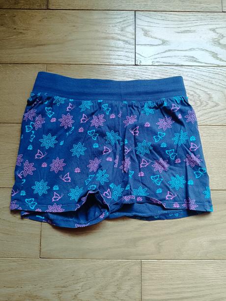 Vzorované kraťasy, bonprix,152