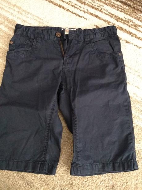 Šortky, c&a,140