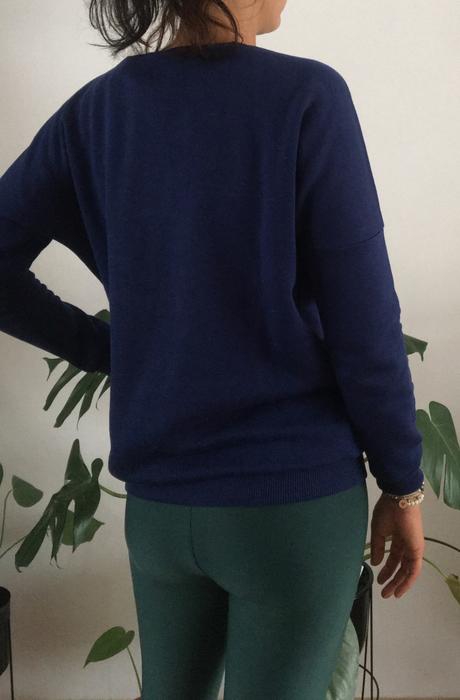 Mikina s čipkou, xs