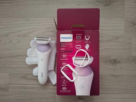 Damsky holiaci strojcek philips, 