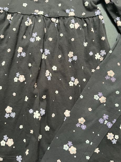 Legínky a šaty, sinsay,110