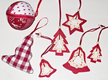 Vianočné dekorácie - sada 7 kusov, 