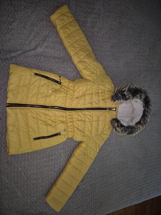 Žltá vetrovka, 140