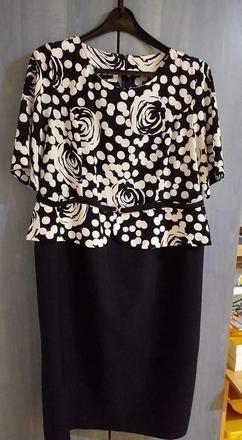 Spoločenské šaty, 48