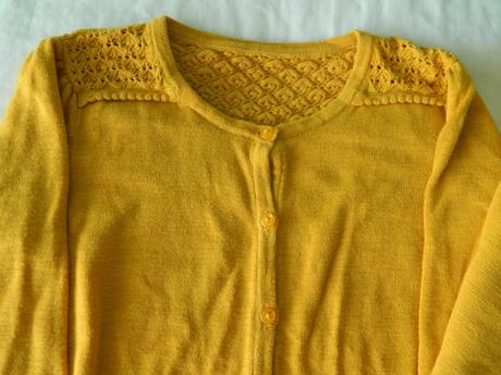 Svetríky pre dievčatá 104, 104