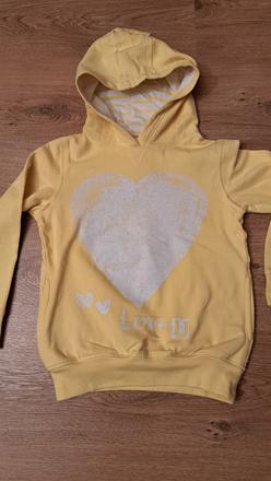 Mikina so srdiečkom, next,134