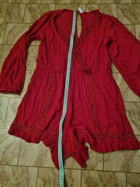 Červený overal, amisu,m