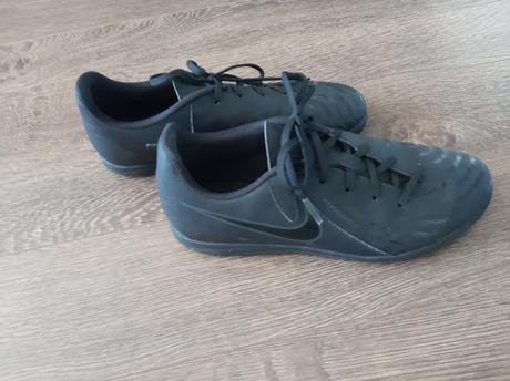 Tenisky-halovky, nike,36