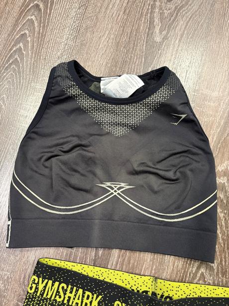 Gymshark komplet na cvicenie s, s