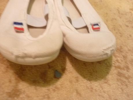 Sandálky a cvičky, 26