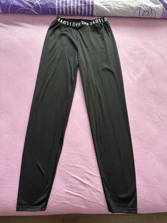 Športové leginy, 158