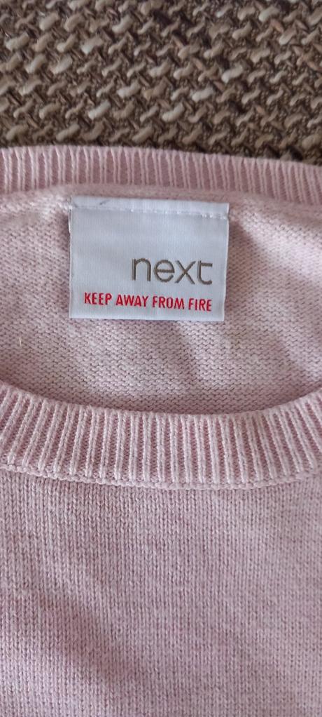 Predĺžený svetrík, next,116