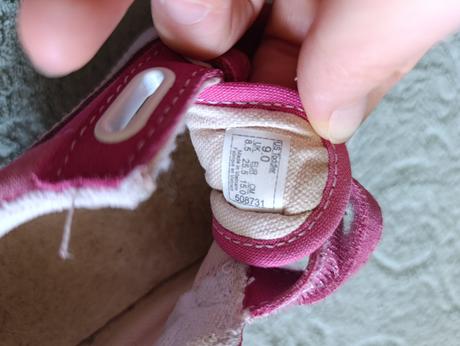 Ruzove vans, vans,25