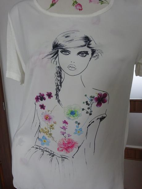 Šifónové tričko s odhaleným chrbátom, s