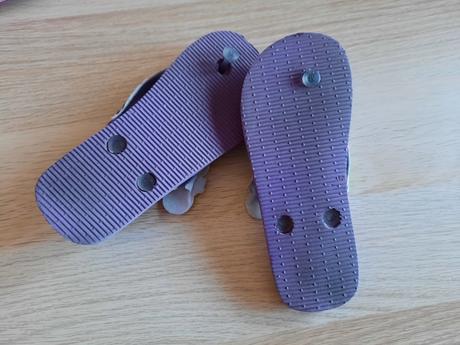 Dievčenské žabky, 31