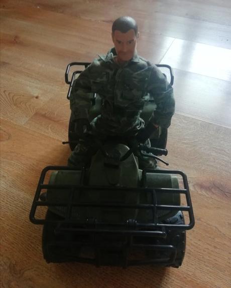 Štvorlolka s kenom, 