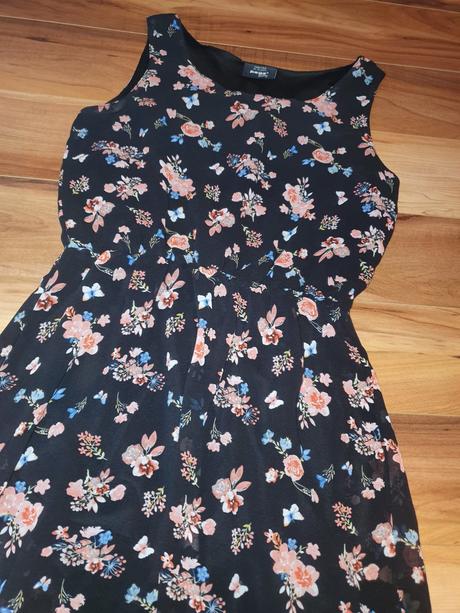 Krásne letné šaty 146-152, 152