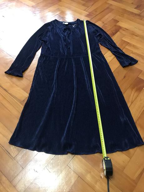 Modré šaty s dlhým rukávom, 44