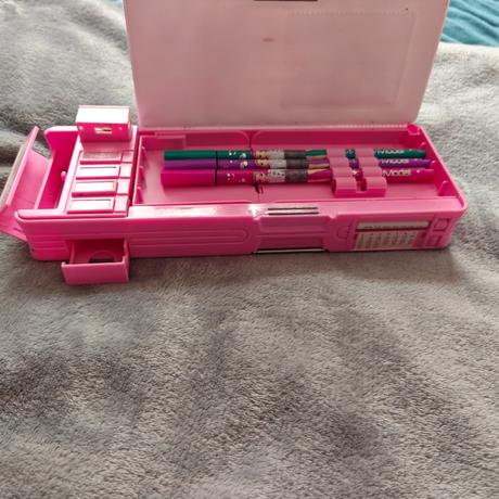 Peračník elza, s tlačidlami na otvaranie, 