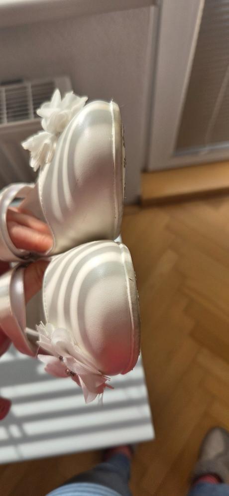 Spoločenské topánky, 35