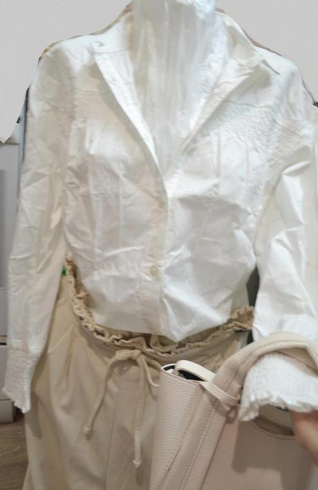 Ležérna dlhšia blúzka s gumičkami, m