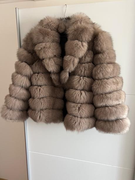 Kožuch z líšky s veľkym golierom xs-s, s / xs