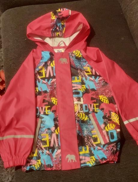 Bunda do dažďa, lupilu,110