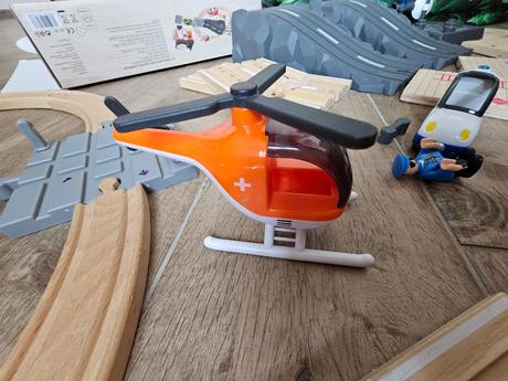 Drevena vlacikova draha playtive,