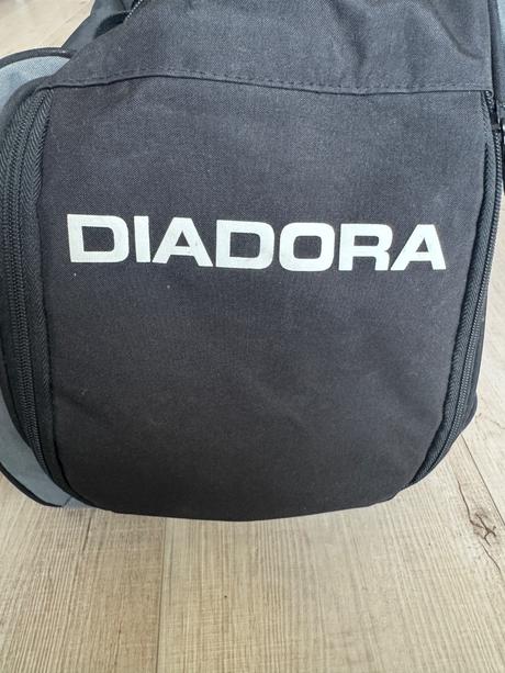 Cestovná taska diadora,