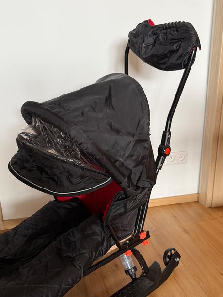 Odpružené sánky jee, 