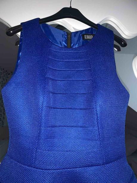 Spoločenské neoprénové šaty emo 36/38, 36