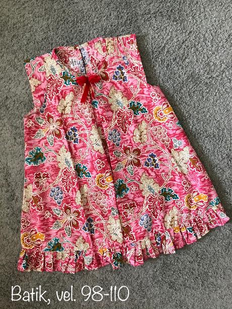 Batikovane šaty, 98