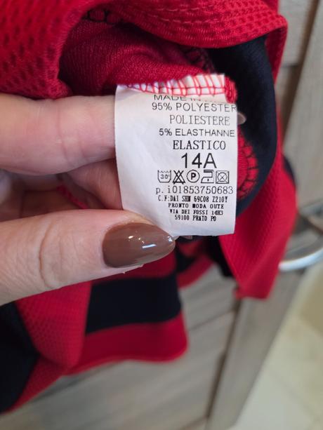 Slávnostné šatky, 152