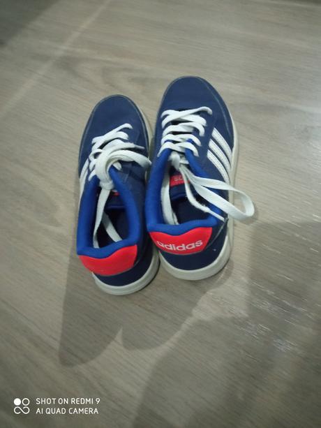 Botasky, adidas,33