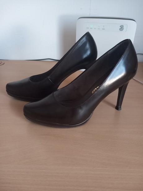Hnedé  kožené lodičky, tamaris,40