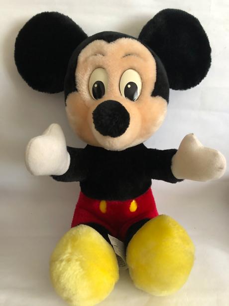 Mickey mouse,