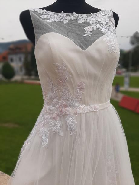 Svadobné šaty vo veľkosti xs/s/m, xs